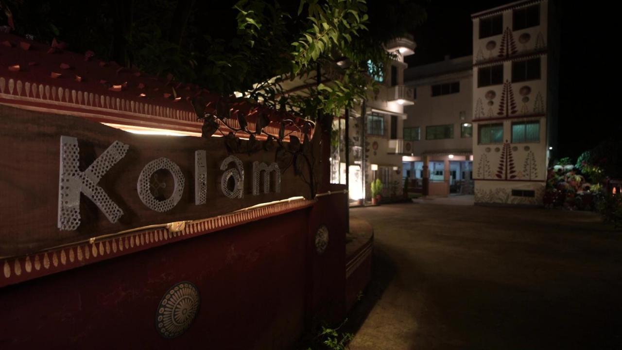 Hotel Kolam Shanti Niketan Luaran gambar