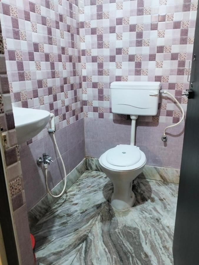 Hotel Kolam Shanti Niketan Luaran gambar