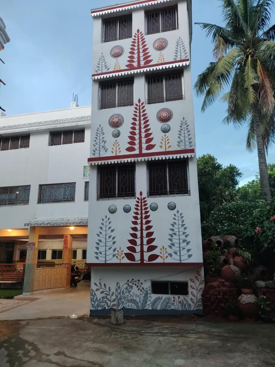 Hotel Kolam Shanti Niketan Luaran gambar